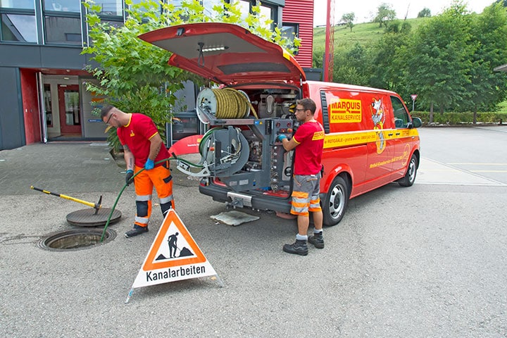 Hochdruckspülung mit dem Spülfahrzeug